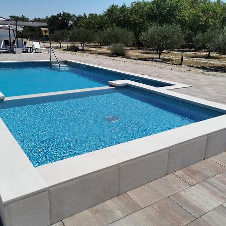 Grande Glamping Hotel Biograd Na Moru Eksteriør billede